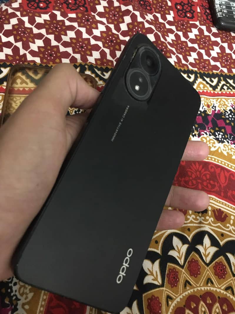 OPPO A18 1