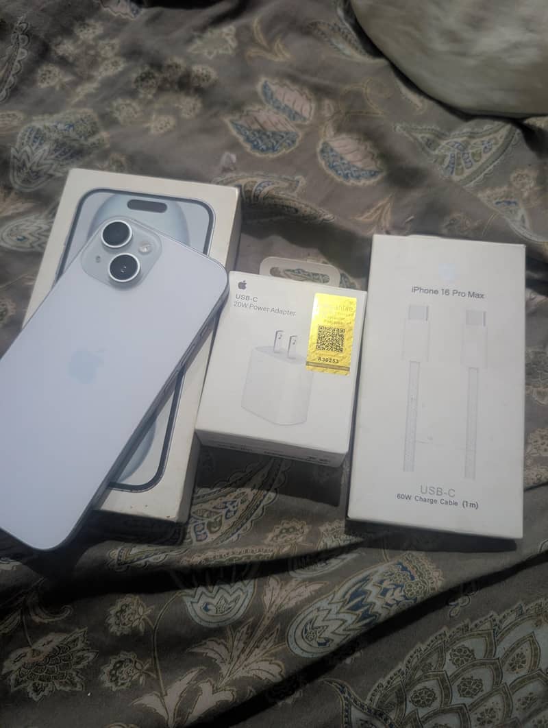 Apple iPhone 15 6