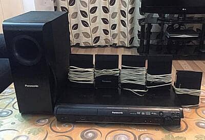 Panasonic pt 160 home theater 5.1