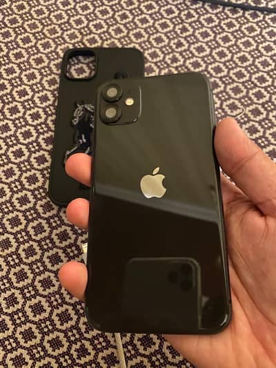 Apple iPhone 11 neat phone