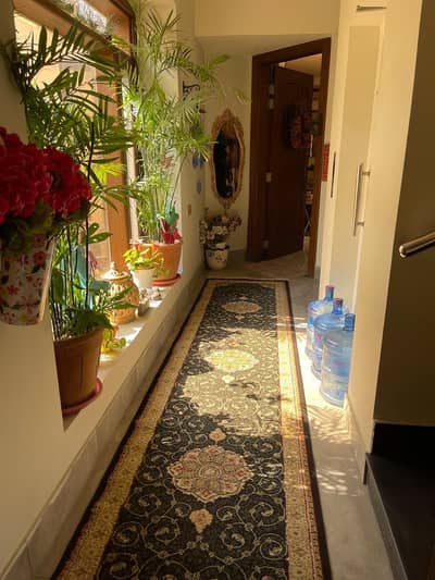 500yard Upper Portion For Rent