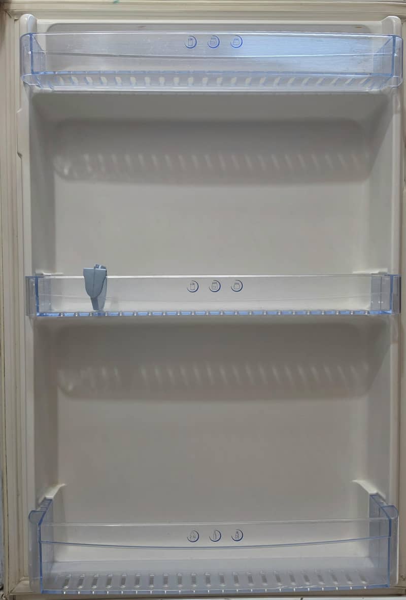 Haier Fridge 4