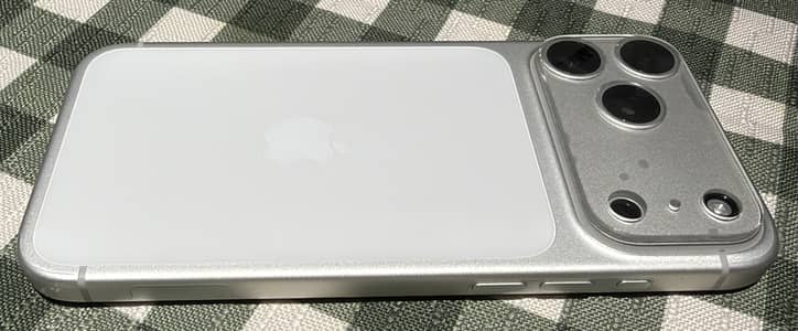 Apple iPhone 17 Pro Max 512GB Silver | PTA Approved | 94% Battery