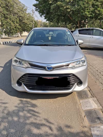 Toyota Corolla Axio 2015