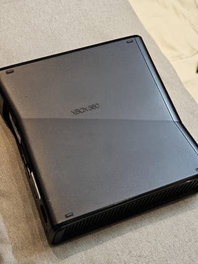 Xbox 360 S