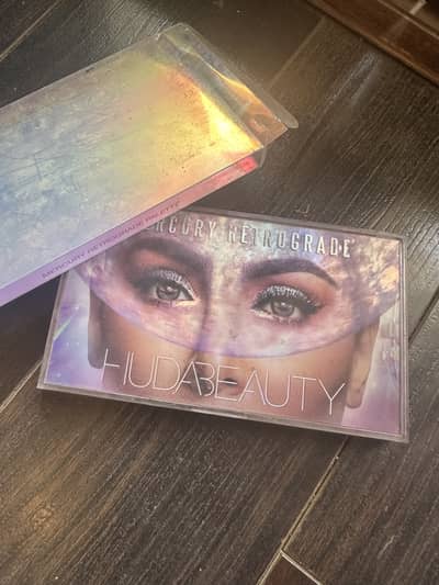 Original Huda beauty palette