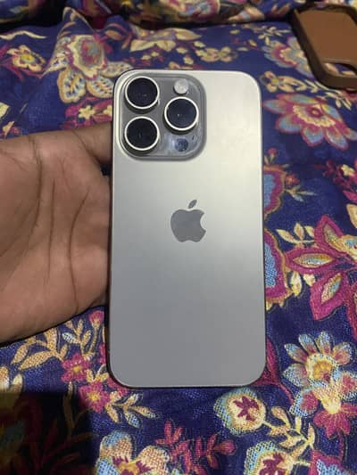 Apple iPhone 15 Pro