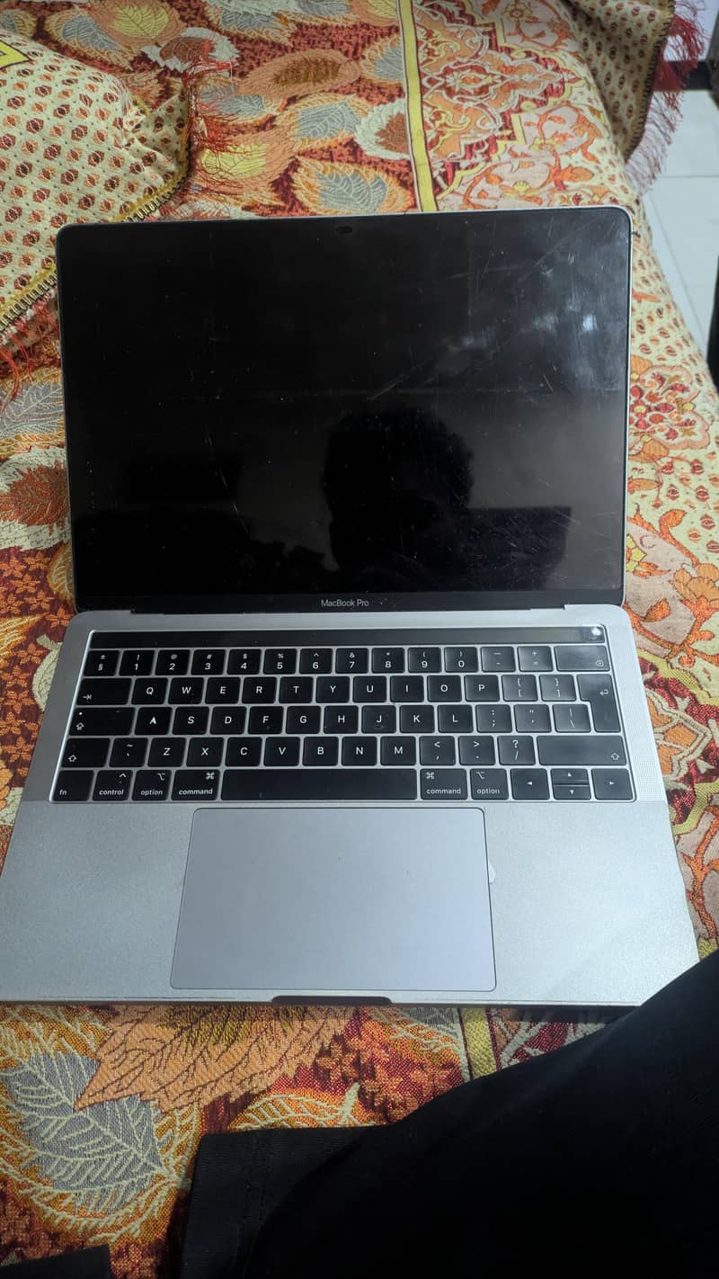 2019 pro MacBook 1