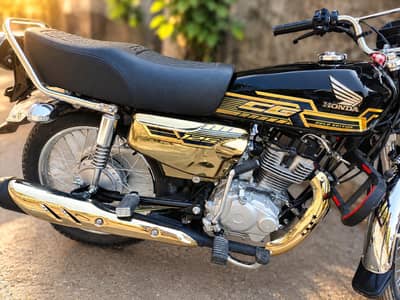 HONDA 125 SELF START 2027