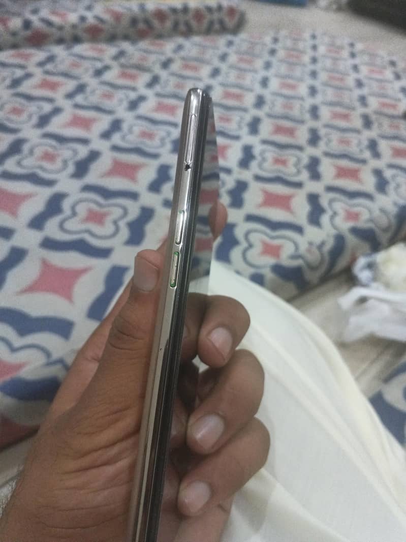 OPPO Reno5 Lite 1