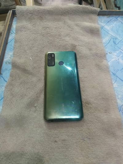 Tecno CAMON 15