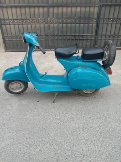 Vespa Super 1976