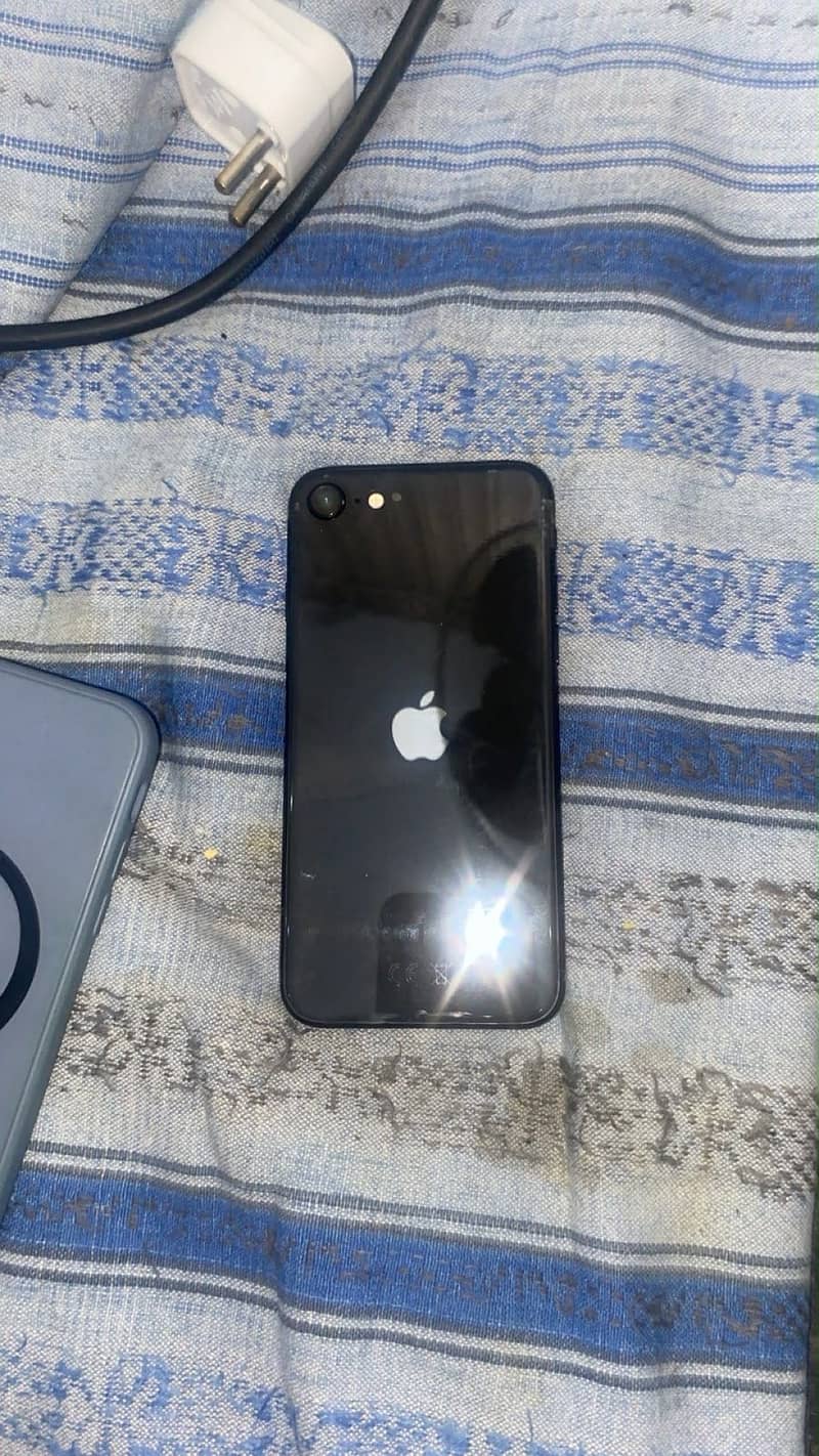 Apple iPhone SE 0