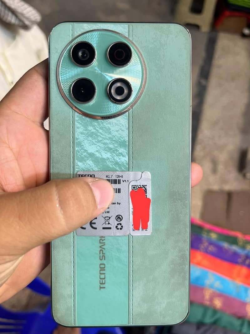 Tecno SPARK 30 Pro 0