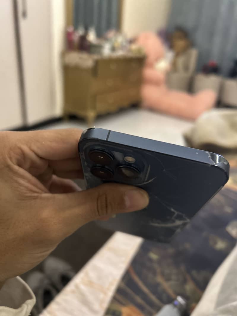 Apple iPhone 12 Pro Max 1