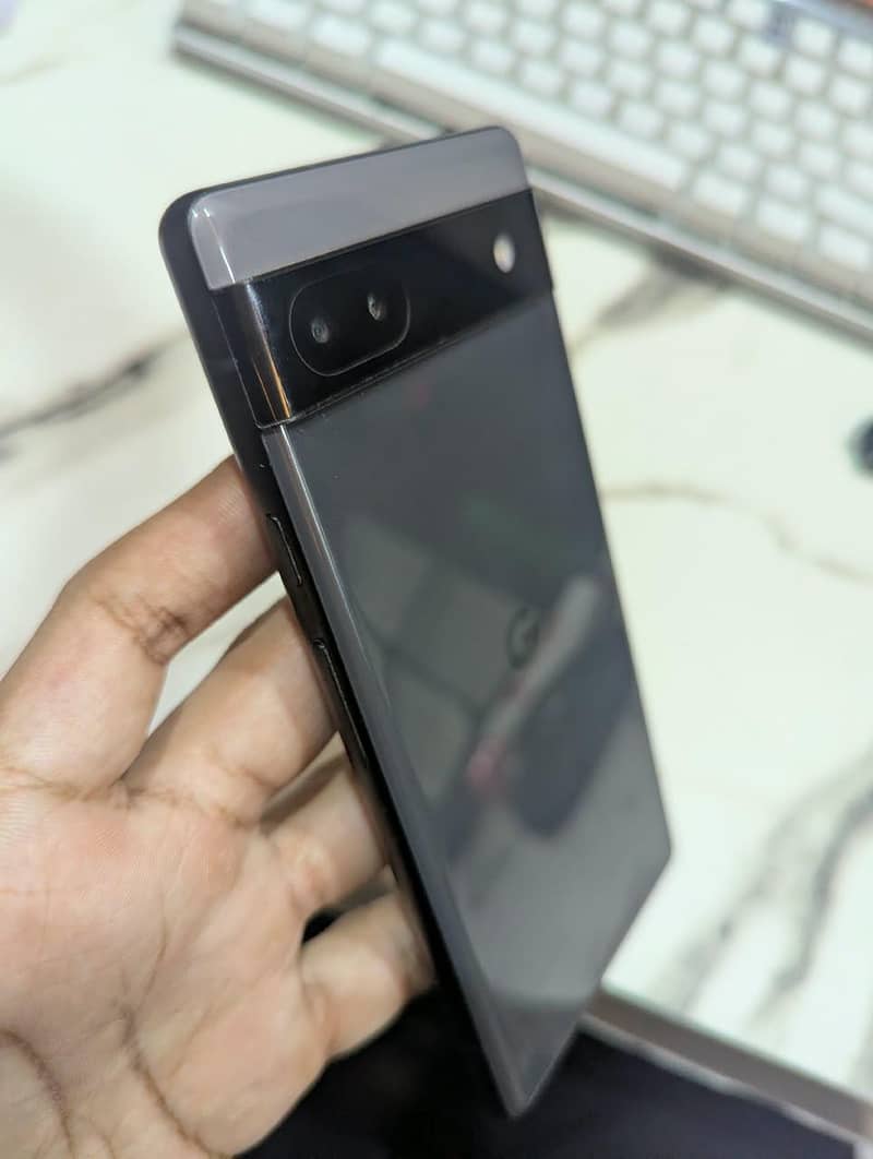 Google Pixel 6a 0
