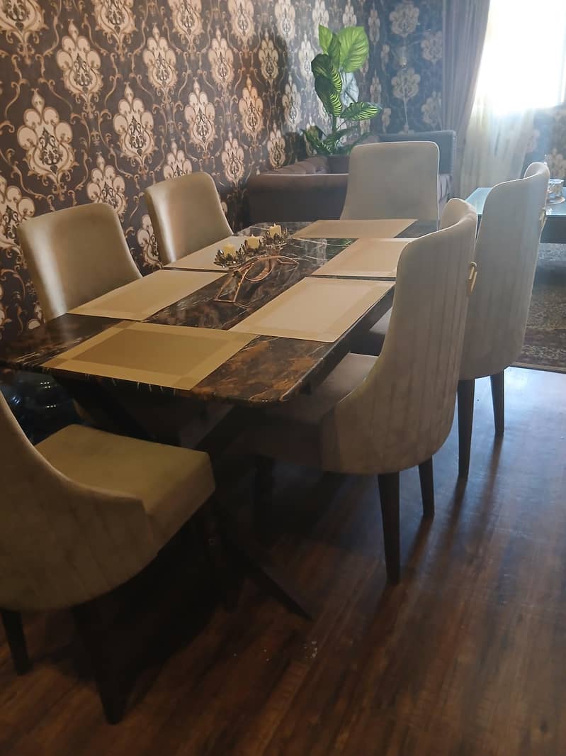dinning table 1