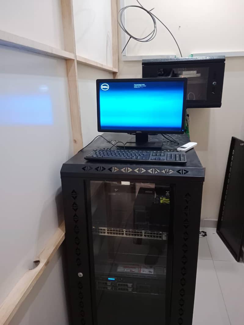 27U Server Rack 0