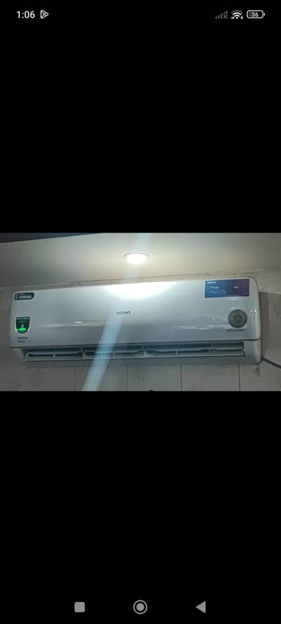 Assalam o Alaikum I am selling 2 Ton orient Inverter AC