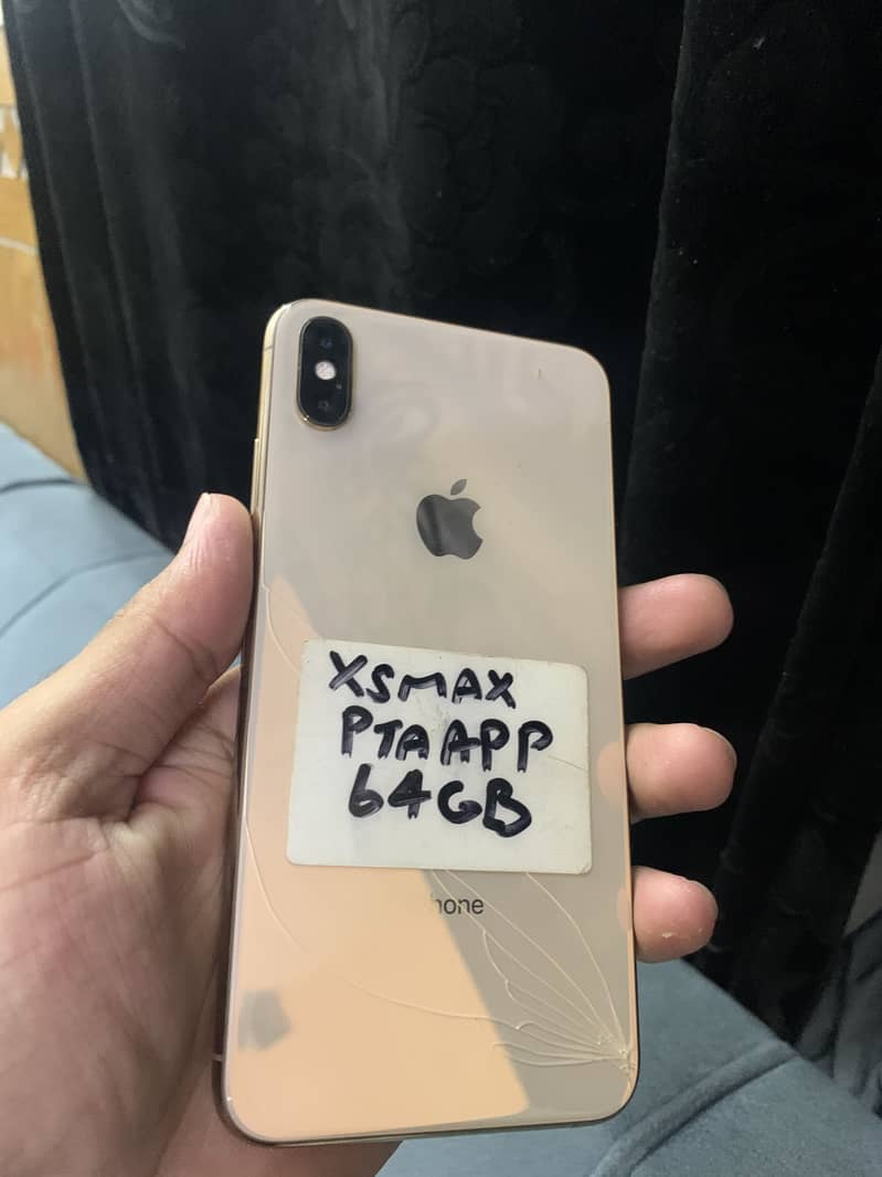 Apple iPhone XS Max 1