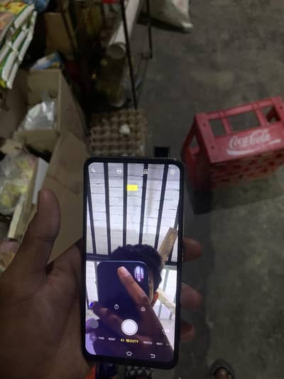 Vivo V15