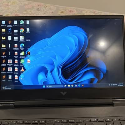 HP Victus 15 i5-13th gen 32gb ram 512gb nvme rtx 4050 mint condition n