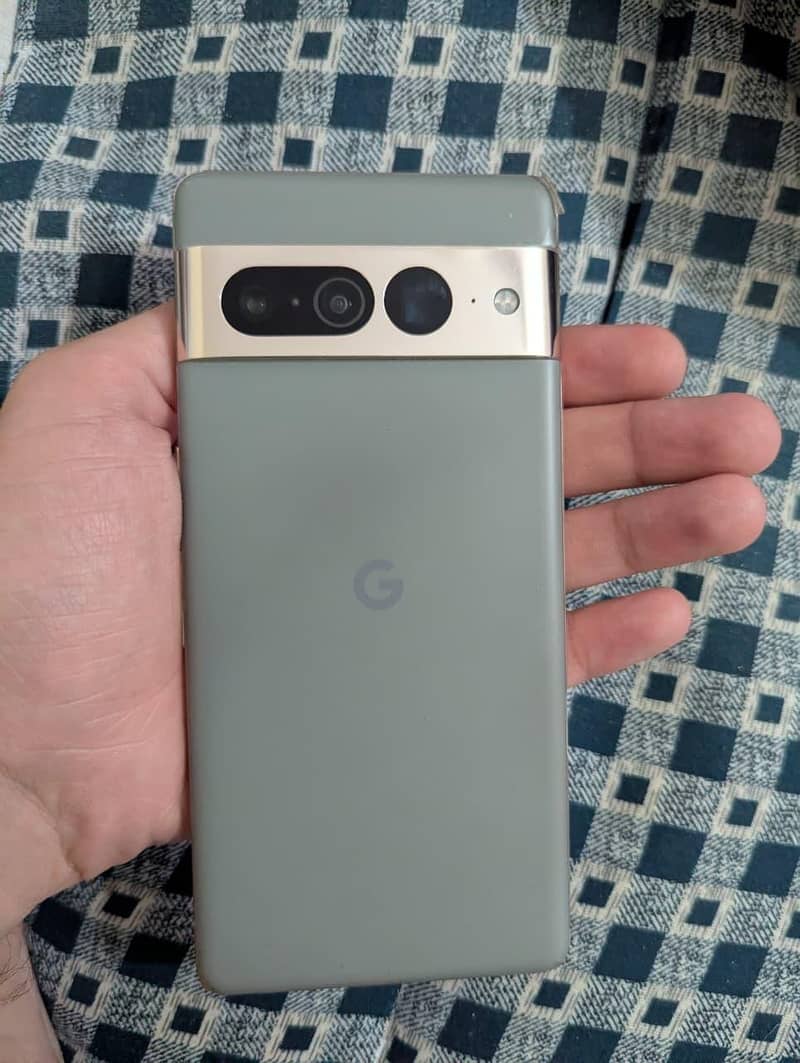 Google Pixel 7 Pro 0