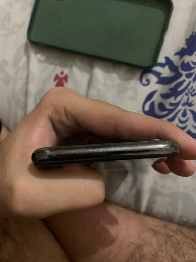 Apple iPhone X 1