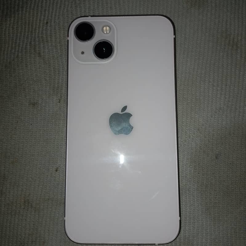 Apple iPhone 13 0