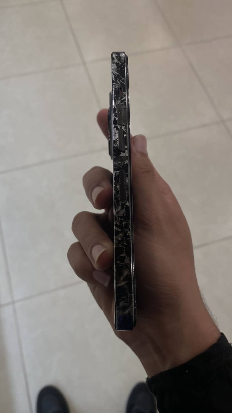 Apple iPhone 13 Pro 1