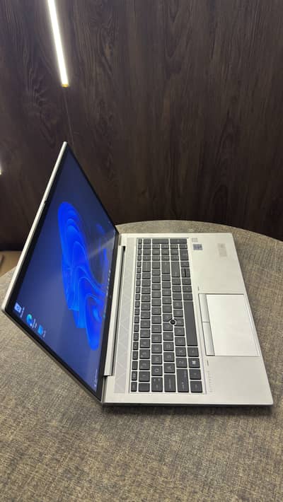 HP EliteBook 850 G7 | i7-10th Gen. 4K display. 2GB GRAPHICS CARD