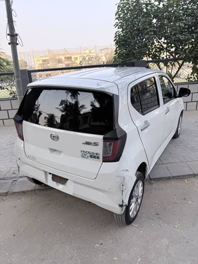 Daihatsu Mira ES 2017 reg 2021