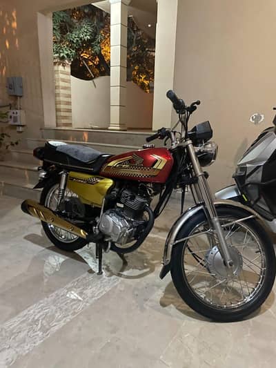 HONDA CG 125 2021 low mileage bike