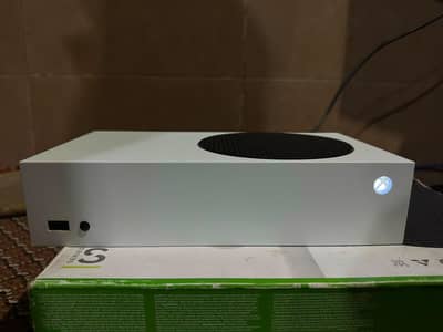 Xbox series S 512 GB 1 week warranty