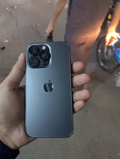Apple iPhone 13 Pro