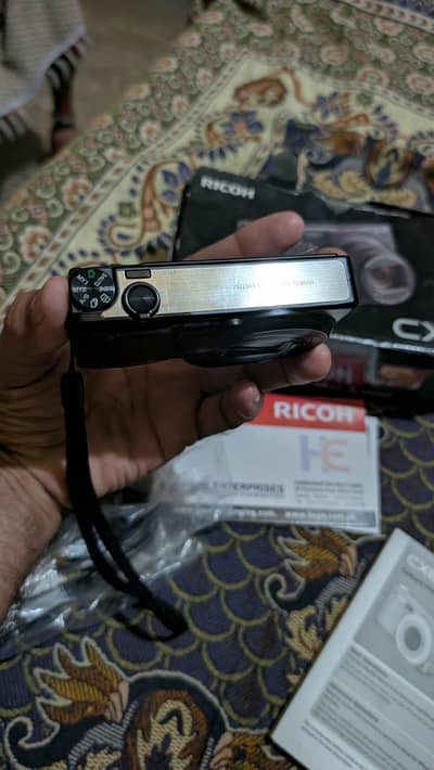 RICOH CX6 DIGITAL CAMERA