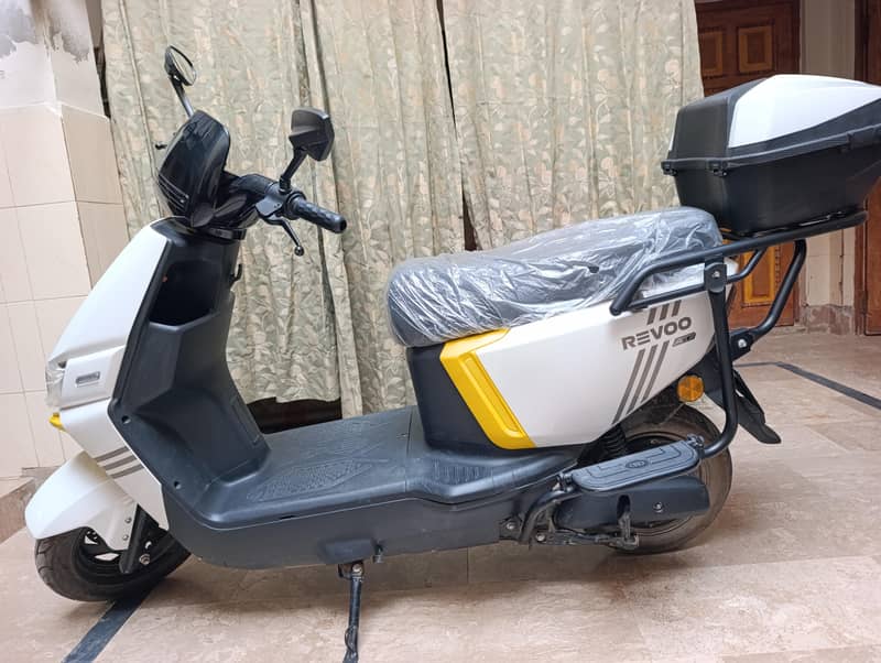 Yadea A12 0