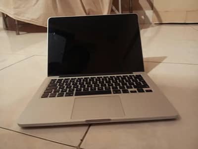 Apply Macbook Pro 2015 - Exchange Possible