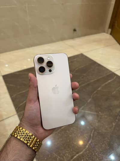 Apple iPhone 16 Pro Max jv