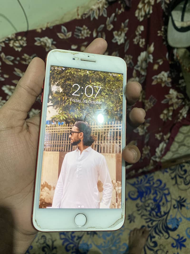 Apple iPhone 7 Plus 1