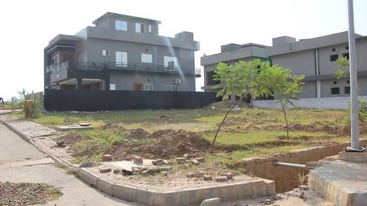 1 Kanal Plot For Sale