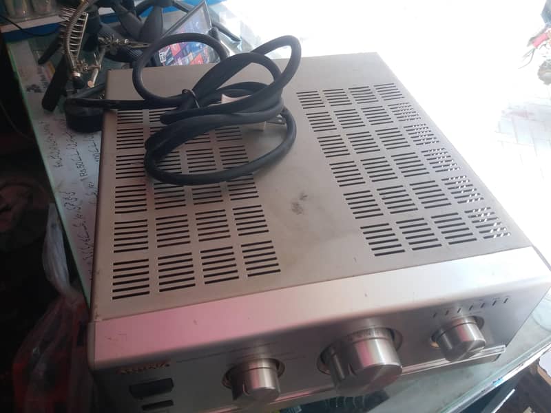 Onkyo 1