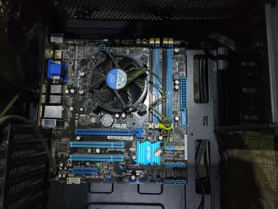 Asus q77 + Core i5 3570 + 4GB Ram