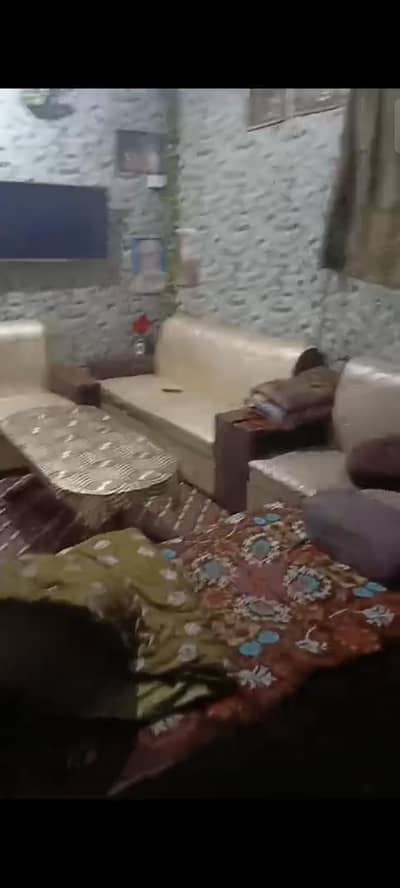 good condition  6 seater sofa