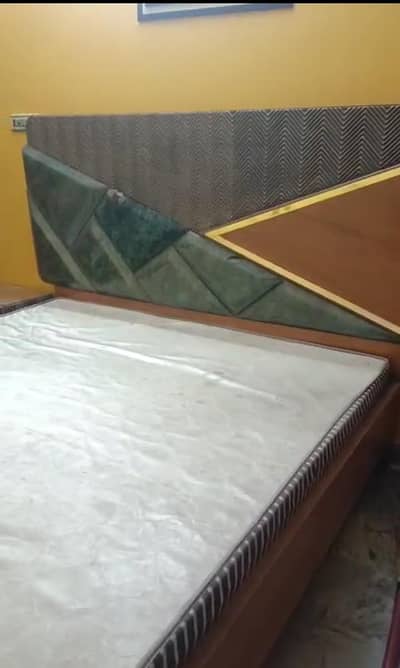 bed-wardrobe-dressing table full bedroom set