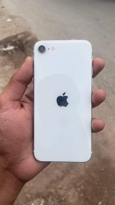 Apple iPhone SE