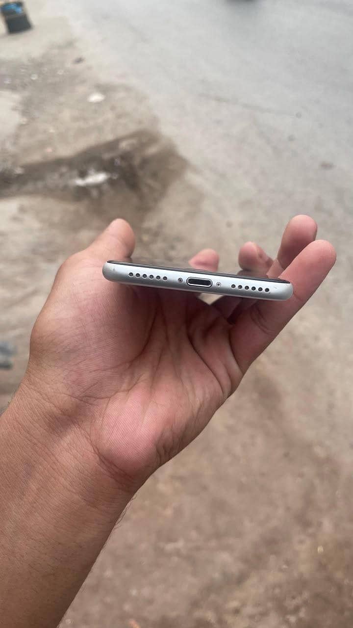 Apple iPhone SE 1