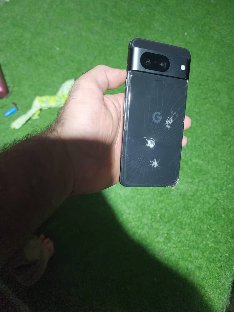 Google Pixel 8 1