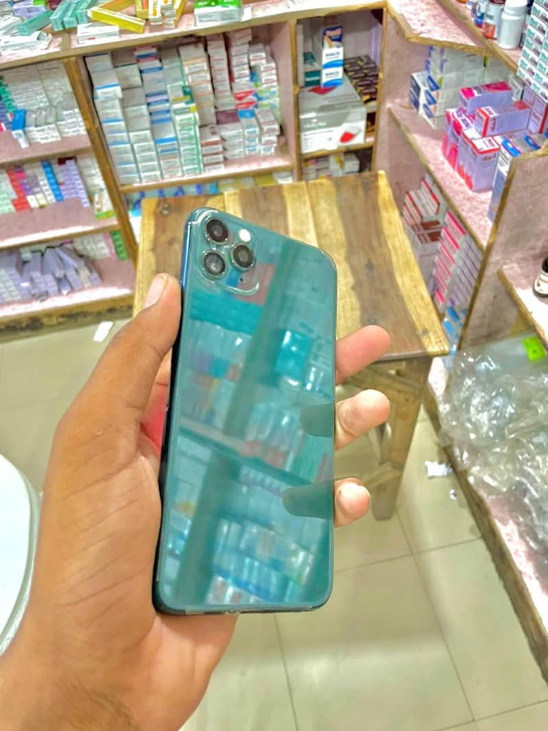 Apple iPhone 11 Pro Max 1