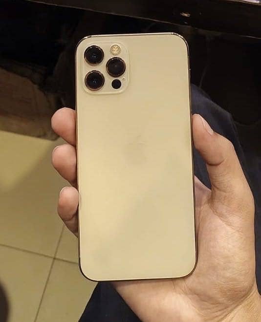 Apple iPhone 12 Pro 0
